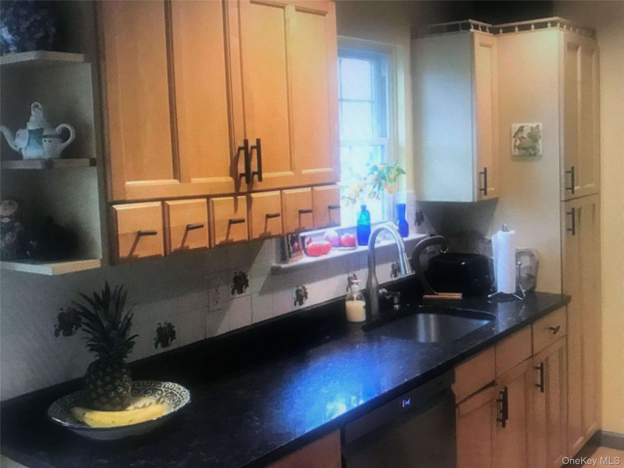 19 Reynolds Road Shoreham, NY 11786 - Photo 7 of 8 Gallery Image 7