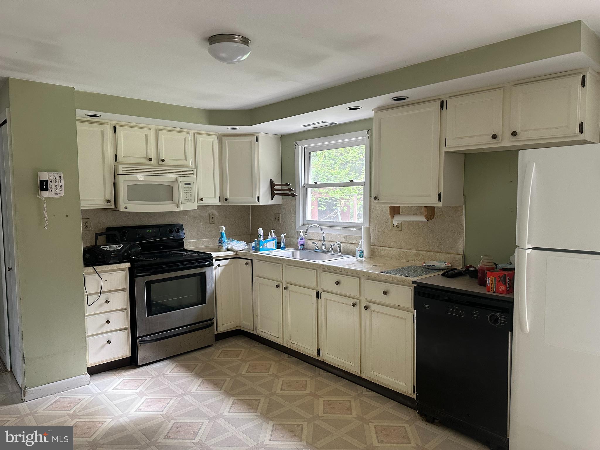 415 Forest Inn Road Lehighton, PA 18235 - Photo 7 of 25 Gallery Image 7
