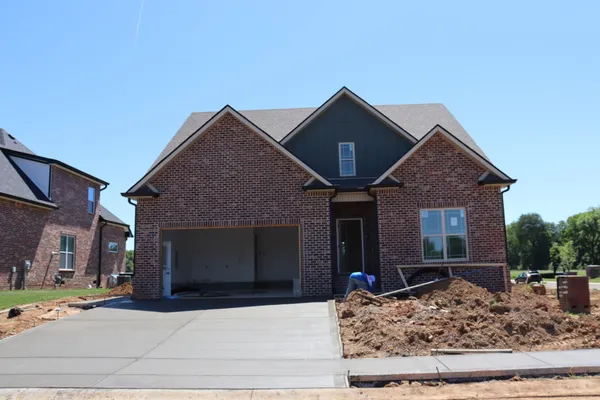$645,500 | 201 Harvest Moon Drive, Clarksville, TN 37043