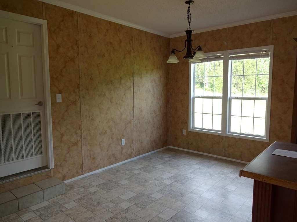 755 Shipley Road Greeneville, TN 37743 - Photo 5 of 12 Photo 10