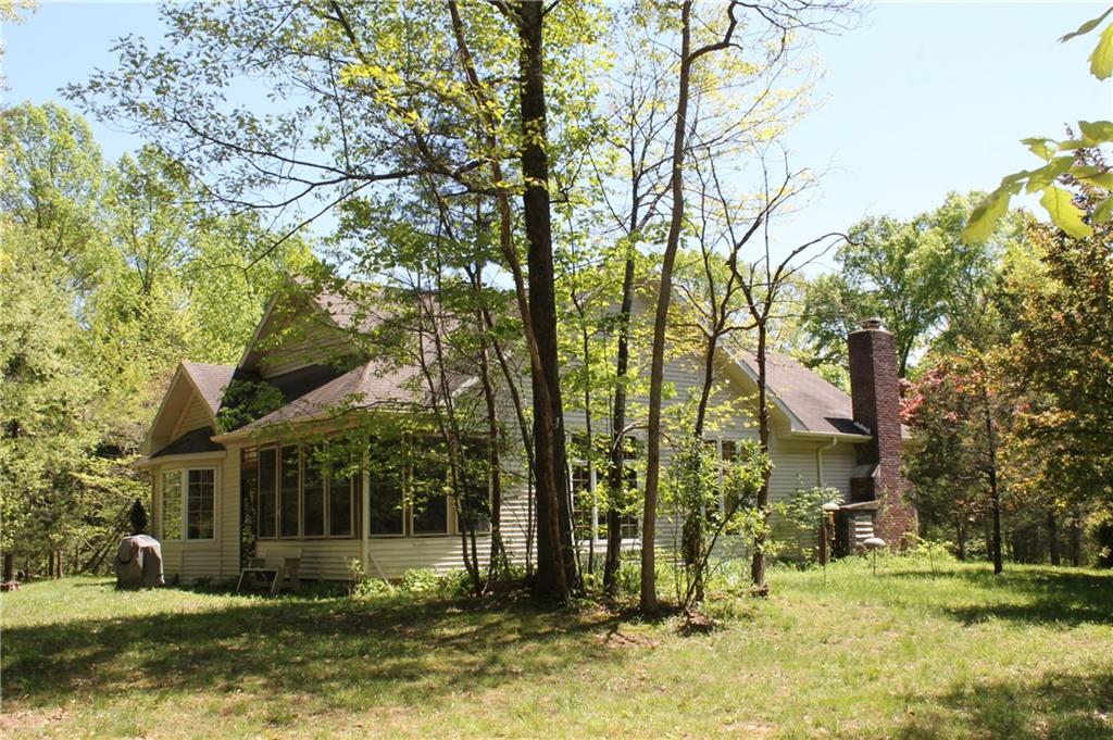 6298 Christiansburg Road Columbus, IN 47201 - Photo 3 of 47 Gallery Image 3