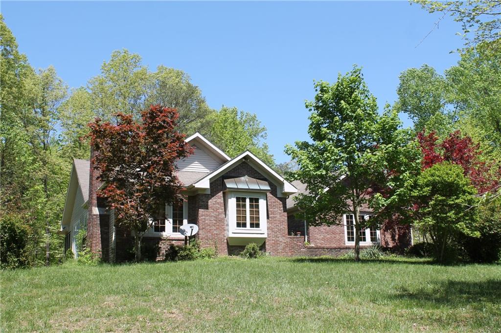 6298 Christiansburg Road Columbus, IN 47201 - Photo 5 of 47 Gallery Image 5