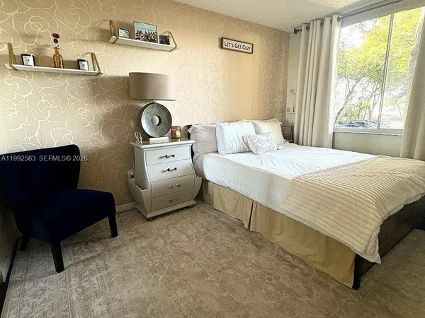 $2,200 | 1720 Northwest N River Drive, Unit 211, Miami, FL 33125