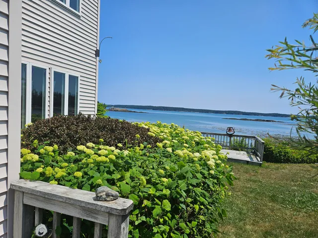 $899,000 | 541 Mason Bay Road, Jonesport, ME 04649