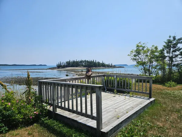 $899,000 | 541 Mason Bay Road, Jonesport, ME 04649