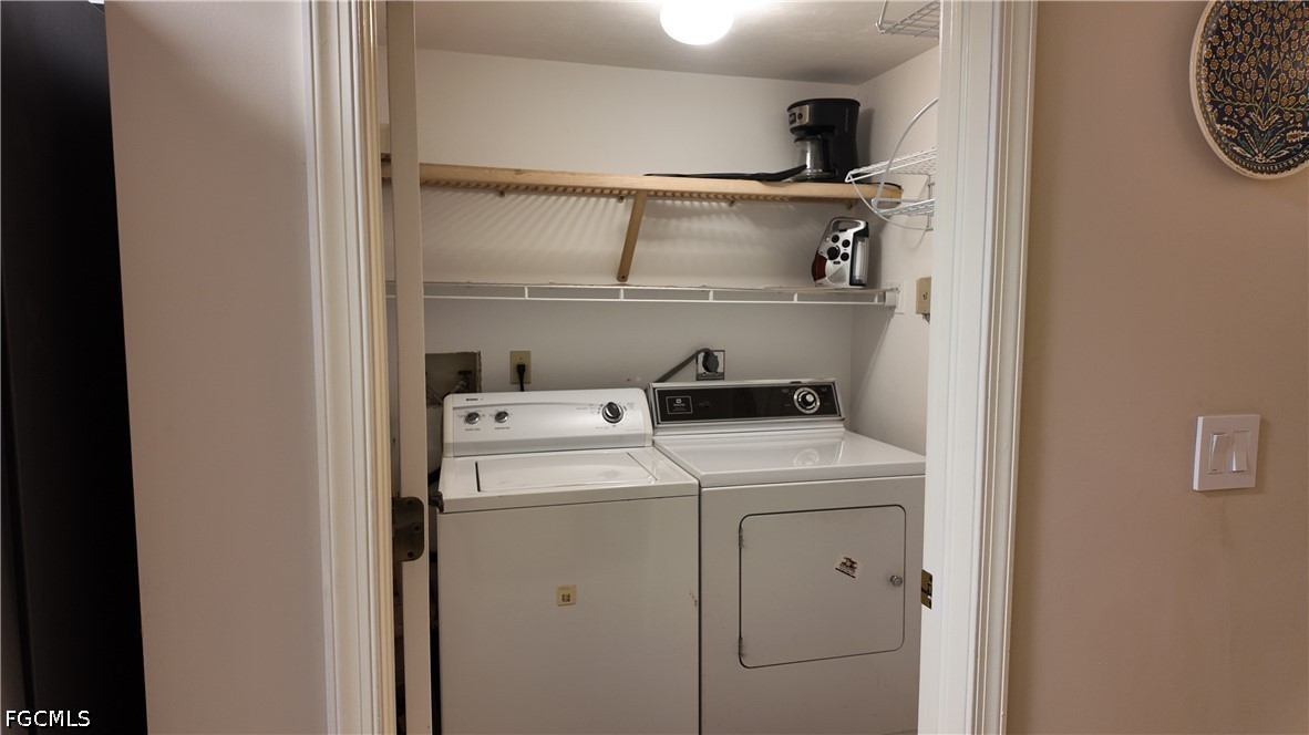 509 Roma Court, Unit 108 Naples, FL 34110 - Photo 27 of 30