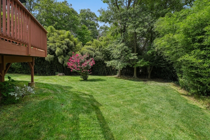 14 Burlington Road Berkeley Heights, NJ 07974 - Photo 27 of 29 Gallery Image 27