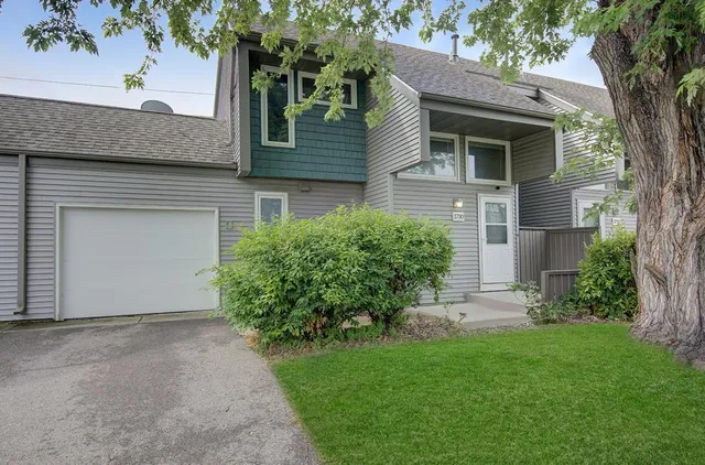 $204,900 | 1730 Flamingo Drive, Eagan, MN 55122