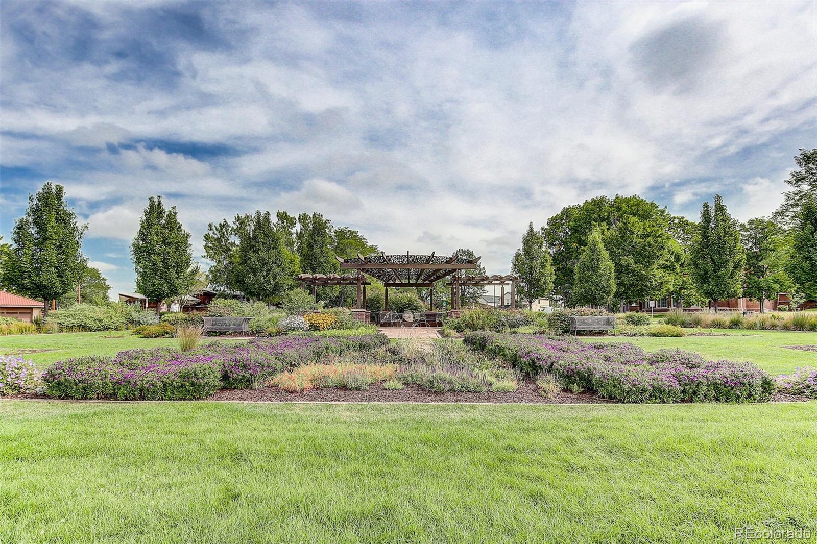 2976 Perry Street Denver, CO 80212 - Photo 9 of 12