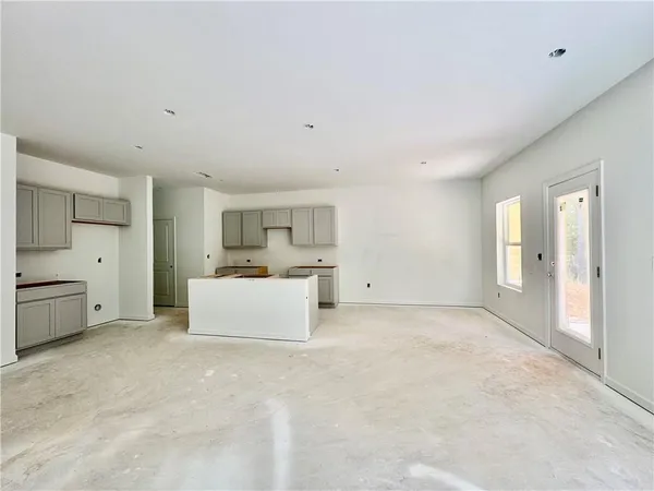 $365,545 | 5499 Allegro Lane, Flowery Branch, GA 30542