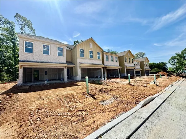 $365,545 | 5499 Allegro Lane, Flowery Branch, GA 30542