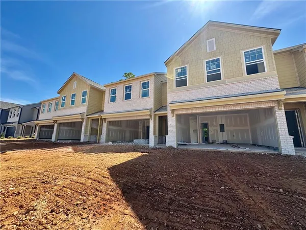 $365,545 | 5499 Allegro Lane, Flowery Branch, GA 30542