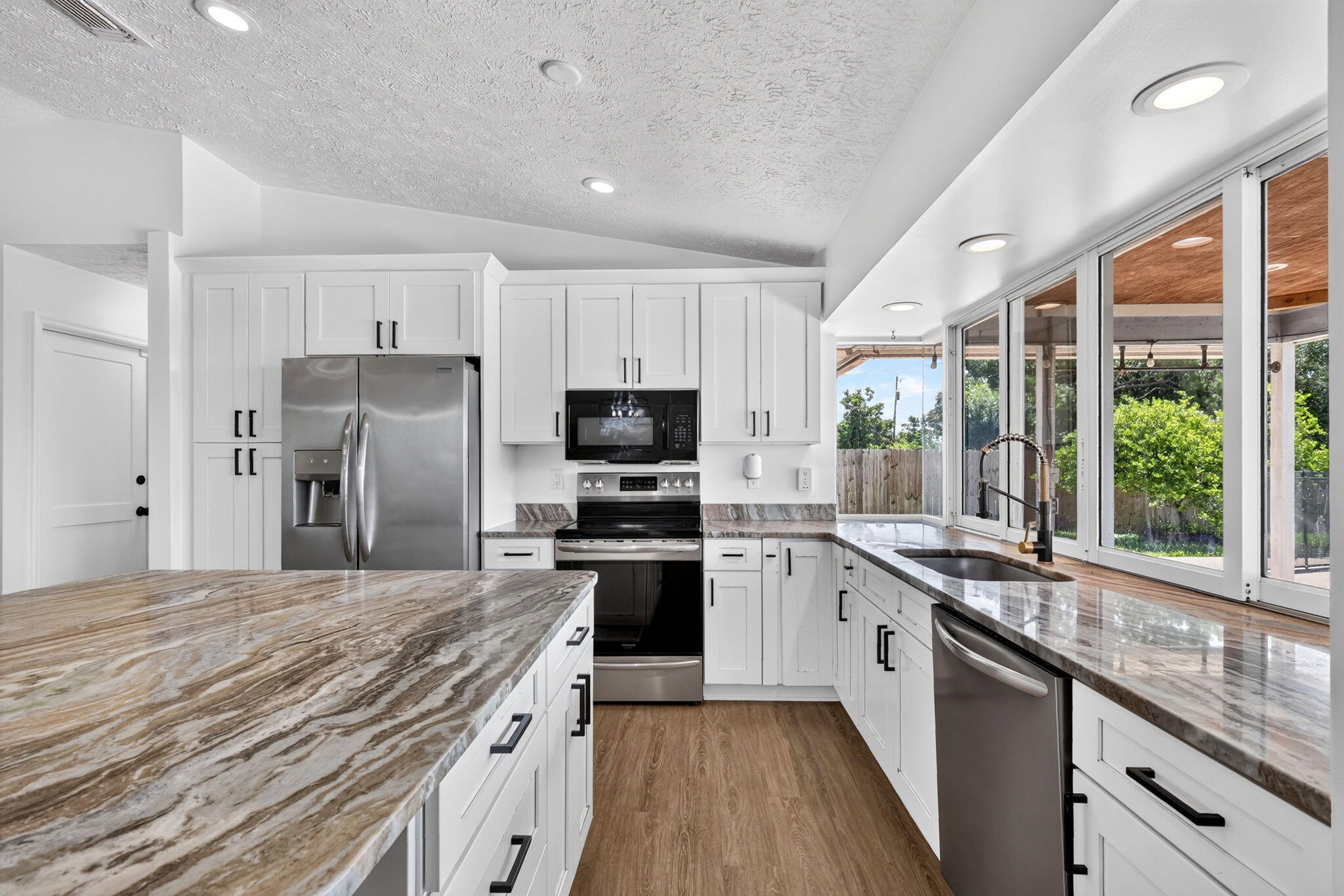756 Southwest Ancona Road Port St. Lucie, FL 34953 - Photo 14 of 54 14-web-or-mls-5P1A6048