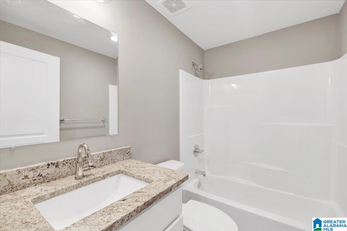 519 Center Street South Birmingham, AL 35205 - Photo 11 of 17
