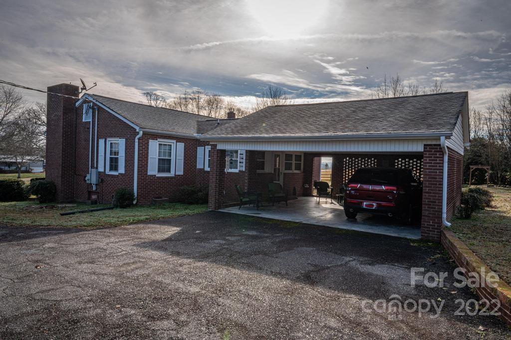 141 Wallaby Road Cherryville, NC 28021 - Photo 5 of 47 a view of a house with a yard and pathway