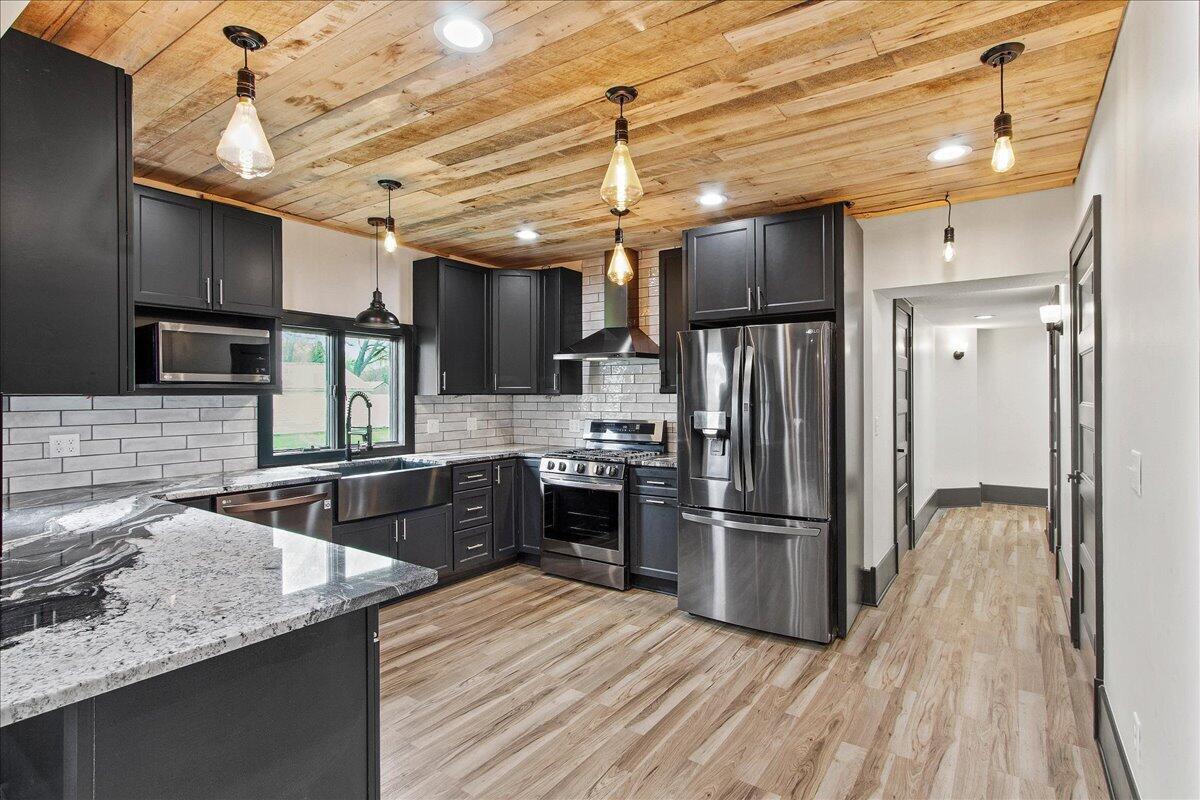 475 North Section Street La Rue, OH 43332 - Photo 3 of 21 Kitchen