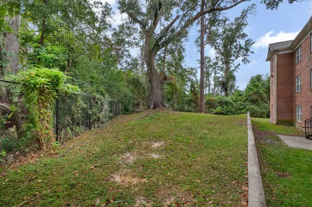 $118,000 | 3000 South Adams Street, Unit 111, Tallahassee, FL 32301