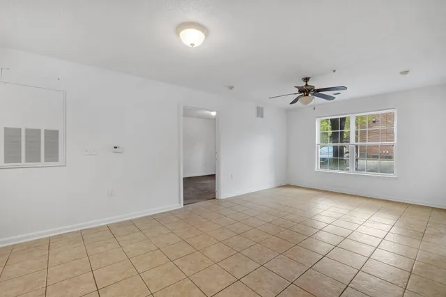 $118,000 | 3000 South Adams Street, Unit 111, Tallahassee, FL 32301