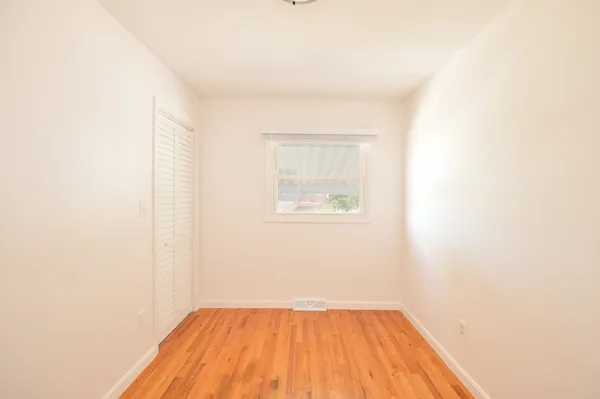 $2,500 | 42 Buttonwood Road, Dartmouth, MA 02748