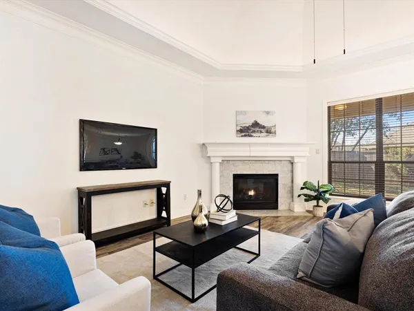 $2,550 | 2018 Kodiak Court, Arlington, TX 76013