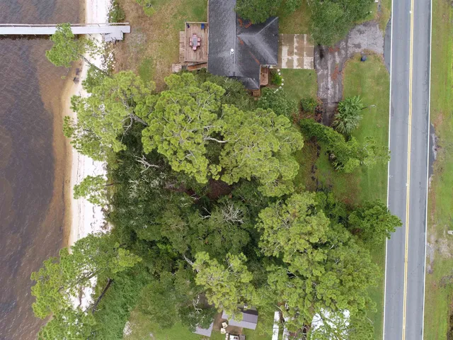 $185,000 | 2250 Highway 98 East, Carrabelle, FL 32322