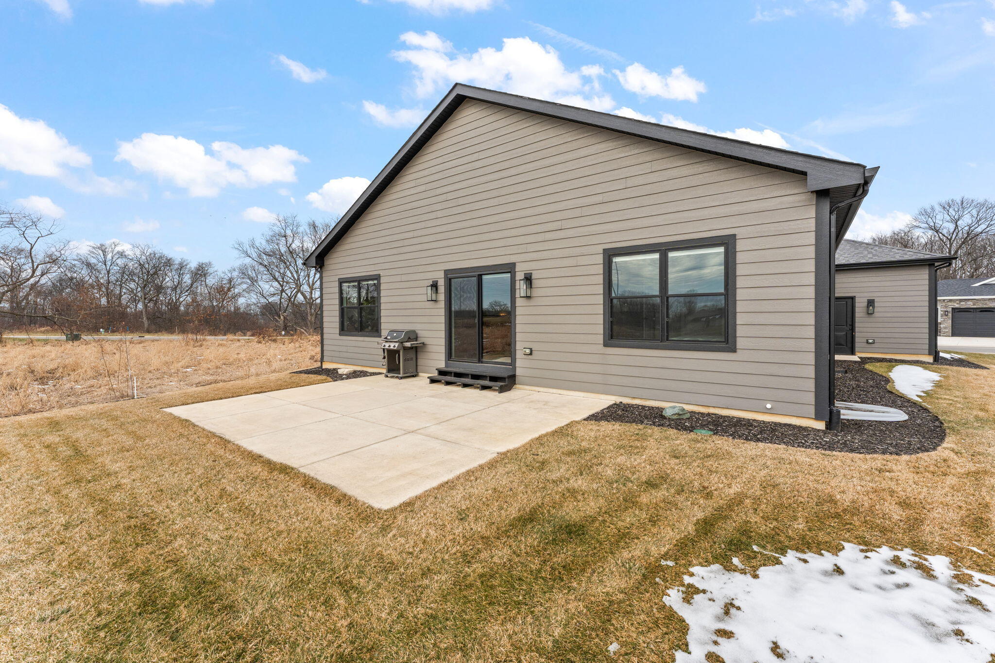 1651 Forest Ridge Drive Valparaiso, IN 46385 - Photo 35 of 36 2048x1365
