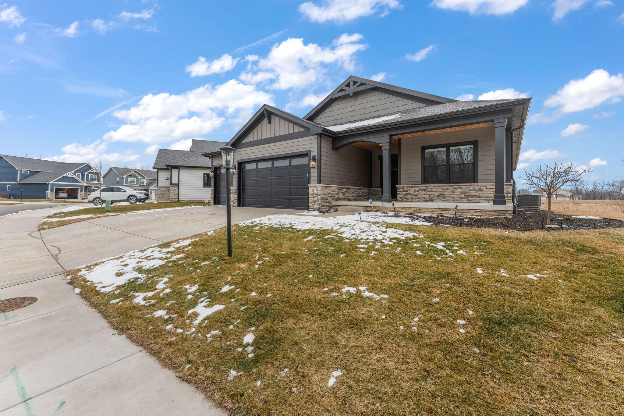 1651 Forest Ridge Drive Valparaiso, IN 46385 - Photo 36 of 36 2048x1365