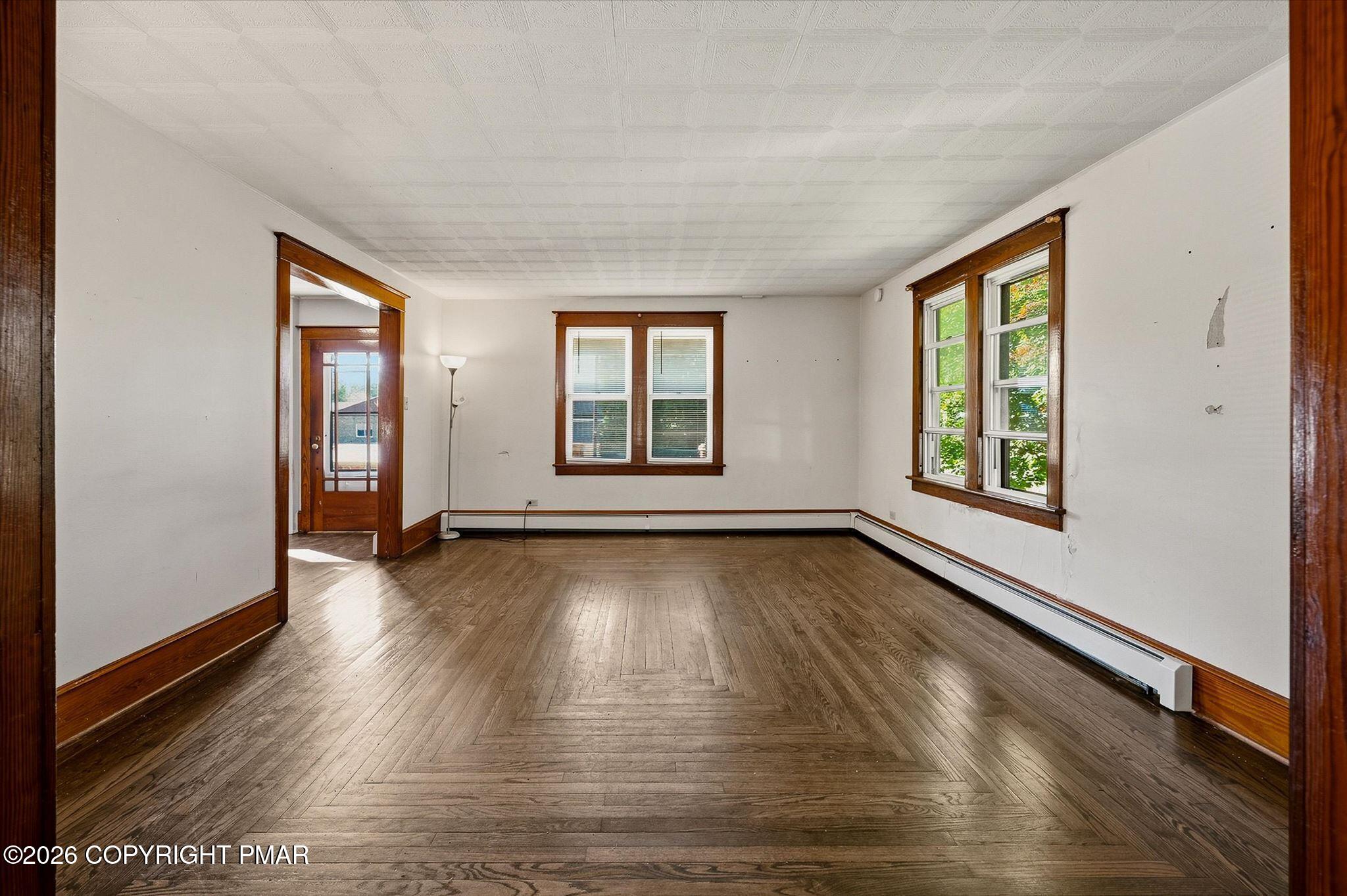 116 Corner Road Gilbert, PA 18331 - Photo 14 of 53 18-HomeView_Media-116_Corner_Rd