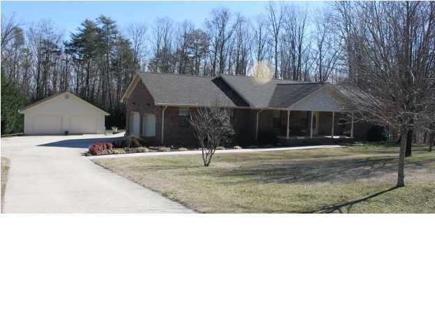 145 Coppinger Road Chattanooga, TN 37405 - Photo 1 of 20 Primary Photo