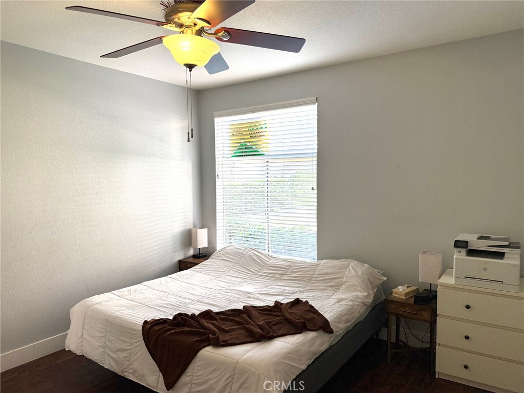 19431 Rue De Valore, Unit 14A Lake Forest, CA 92610 - Photo 16 of 23 Oversized Guest bedroom.