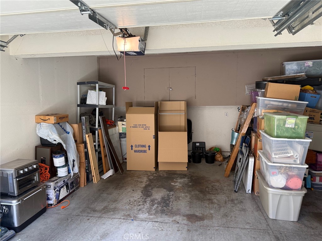 19431 Rue De Valore, Unit 14A Lake Forest, CA 92610 - Photo 18 of 26 Single car garage