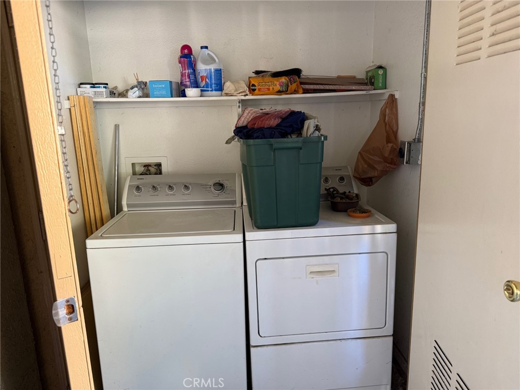 19431 Rue De Valore, Unit 14A Lake Forest, CA 92610 - Photo 19 of 23 Patio laundry closet