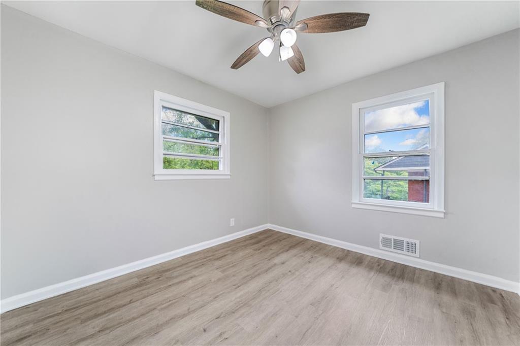 2078 Olive Springs Road Southeast Marietta, GA 30060 - Photo 11 of 28