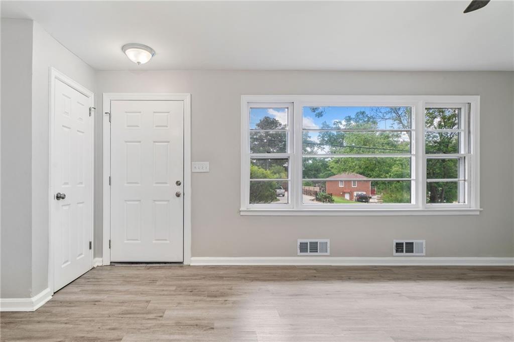 2078 Olive Springs Road Southeast Marietta, GA 30060 - Photo 26 of 28