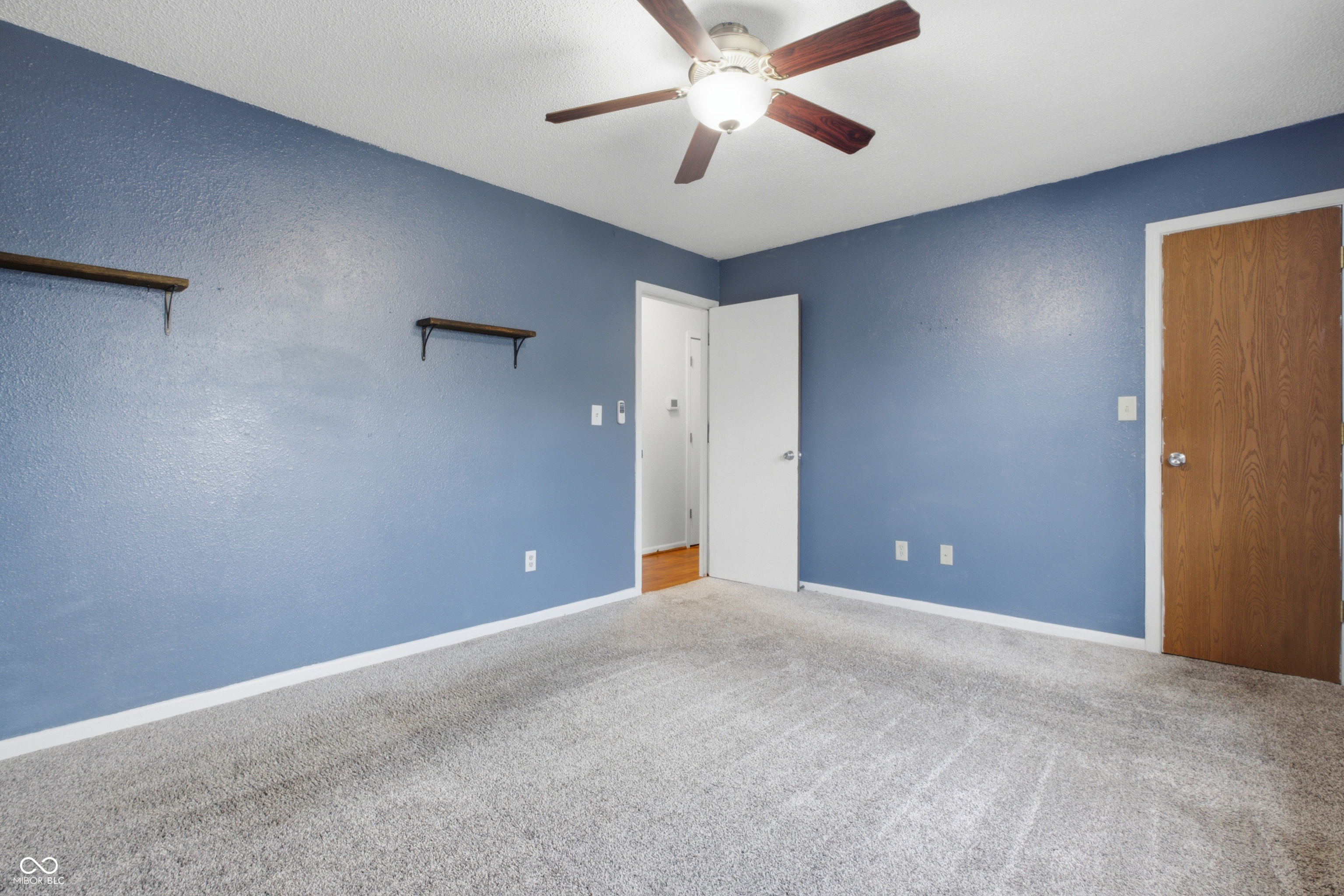 4865 Hunters Run Columbus, IN 47201 - Photo 20 of 28 Gallery Image 20