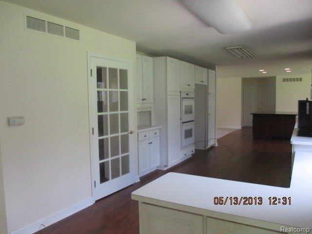 12344 Gage Road Holly, MI 48442 - Photo 9 of 22 aft10.JPG