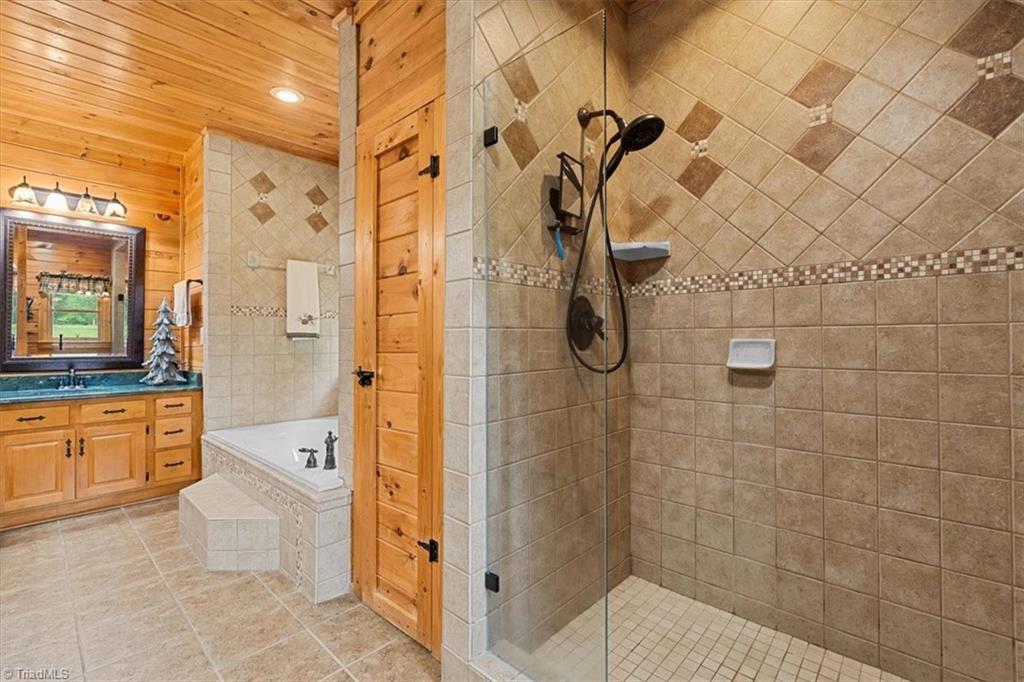 1448 Liberty Church Road Mocksville, NC 27028 - Photo 29 of 50 1448 Liberty Church Road Primary Ensuite
