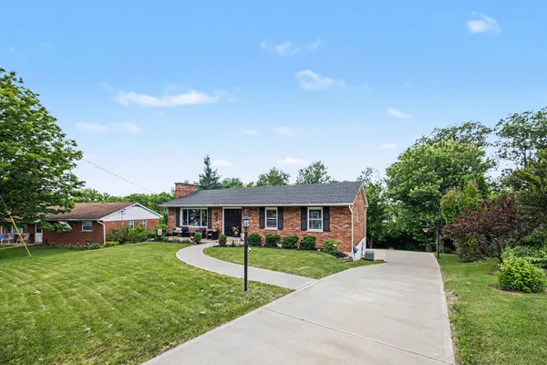 $365,000 | 3797 Lisa Lane, Alexandria, KY 41001
