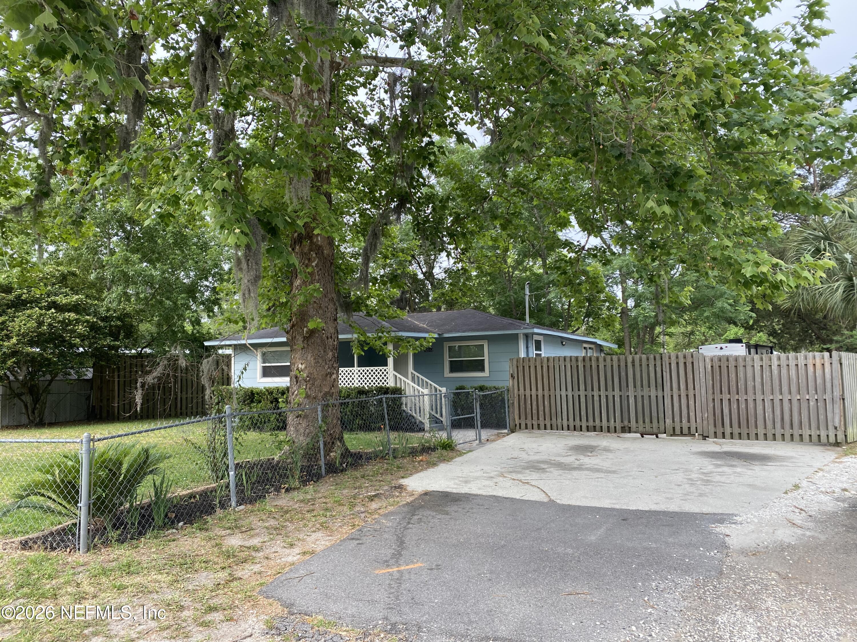 12312 Pulaski Road Jacksonville, FL 32218 - Photo 3 of 22 2-4