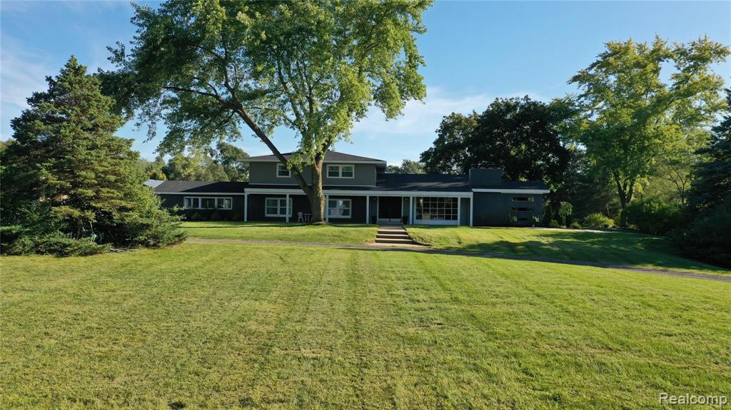 5126 Merritt Road Ypsilanti, MI 48197 - Photo 3 of 34