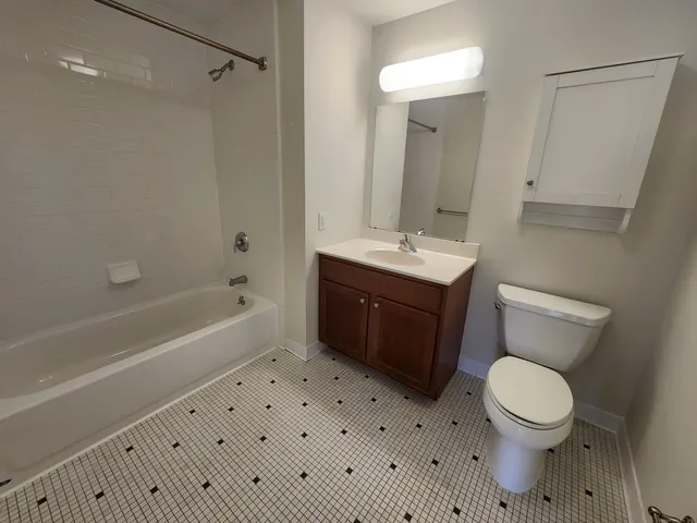 $2,295 | 1 Birch Drive, Unit G1, Stamford, CT 06902