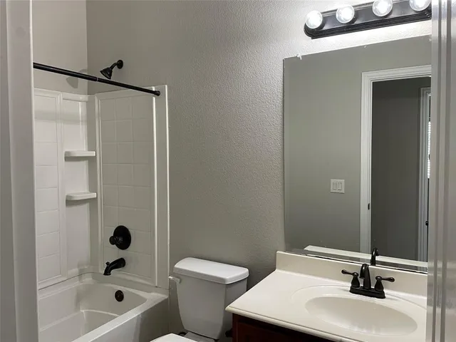 $2,700 | 4603 Oakview Drive, Mansfield, TX 76063