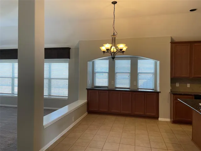 $2,700 | 4603 Oakview Drive, Mansfield, TX 76063