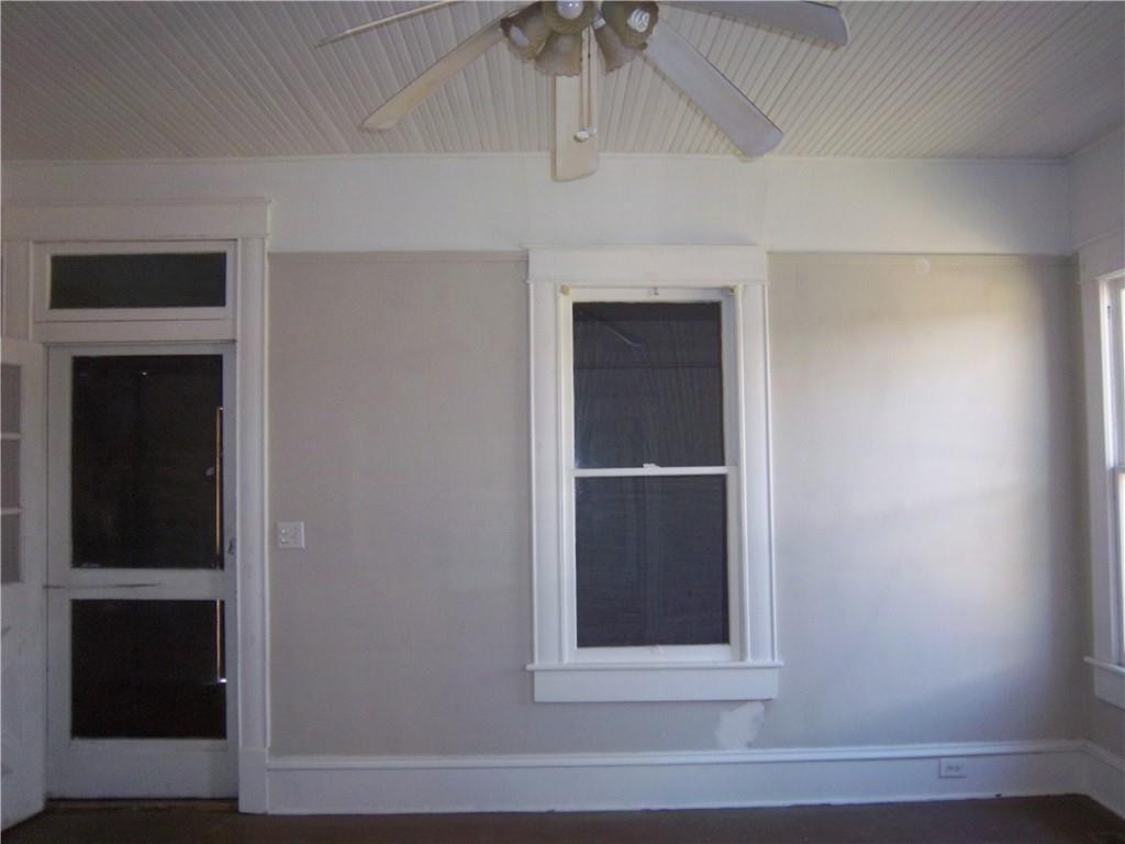 310 Butler Street Waycross, GA 31501 - Photo 4 of 49 Photo 4