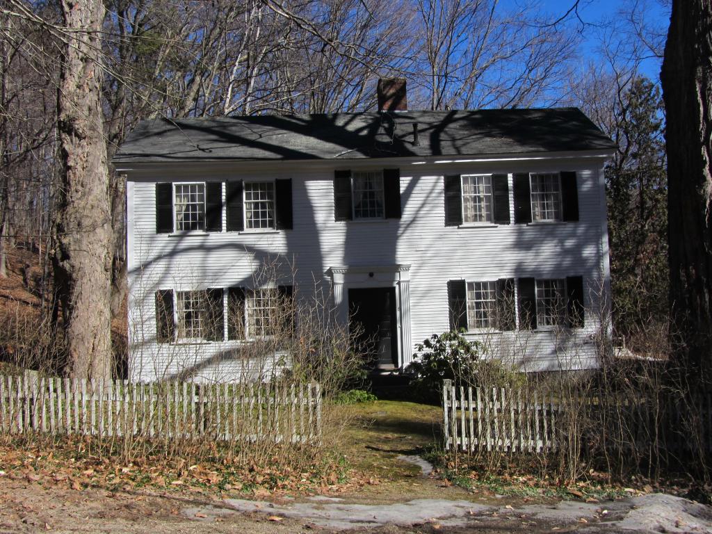 8 Old Hancock Road Hancock, NH 03449 - Photo 1 of 34 Gallery Image 1