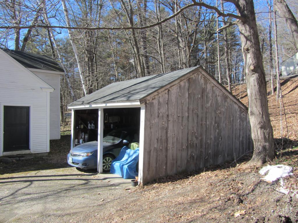 8 Old Hancock Road Hancock, NH 03449 - Photo 5 of 34 Gallery Image 5