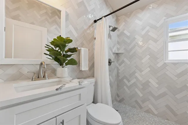 $525,000 | 1209 East Washington Street, Orlando, FL 32801