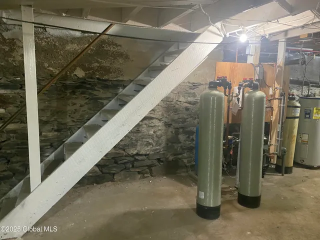 $225,000 | 3909 Highway 67, Hoosick, NY 12057