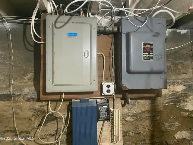 $225,000 | 3909 Highway 67, Hoosick, NY 12057