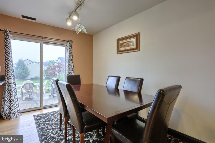 5449 Pond Road Harrisburg, PA 17111 - Photo 13 of 25 Gallery Image 13
